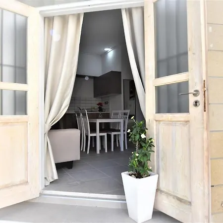 Apartment Gregorys Holiday Larnaca